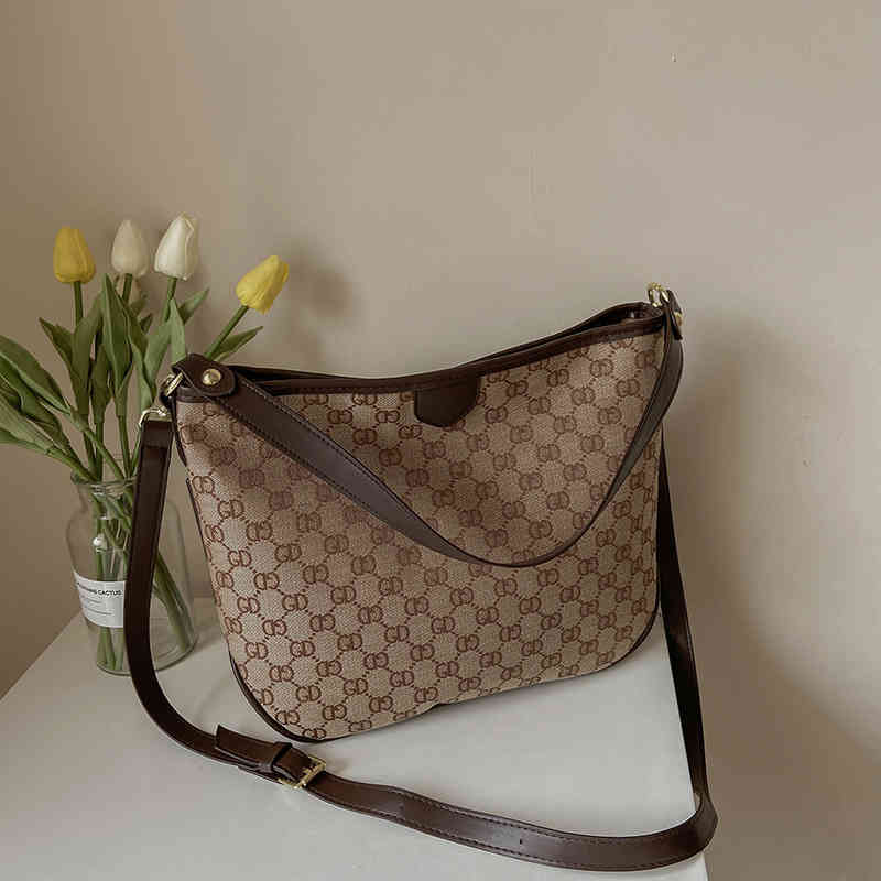 Handbags 70% Off design bag 2022 new printing large capacity One Shoulder Messenger Bag Tote women's sling purses, Brown
Handbags 70% Off design bag 2022 new printing large capacity One Shoulder Messenger Bag Tote women's sling purses, Brown