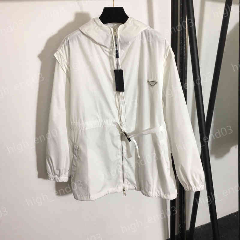 Luxury Designer Womens Jackets Pd Classic Logo Metal Belt Buckle Drawstring Waist Long Sleeve Hooded Zip Trench Coat Fashion Brand Tops Women Clothing
Luxury Designer Womens Jackets Pd Classic Logo Metal Belt Buckle Drawstring Waist Long Sleeve Hooded Zip Trench Coat Fashion Brand Tops Women Clothing