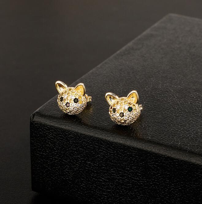 Hip Hop Dangle CZ Stone Paved Bling Ice Out Cute dog animal Earrings for Women Charm Jewelry Gift
Hip Hop Dangle CZ Stone Paved Bling Ice Out Cute dog animal Earrings for Women Charm Jewelry Gift