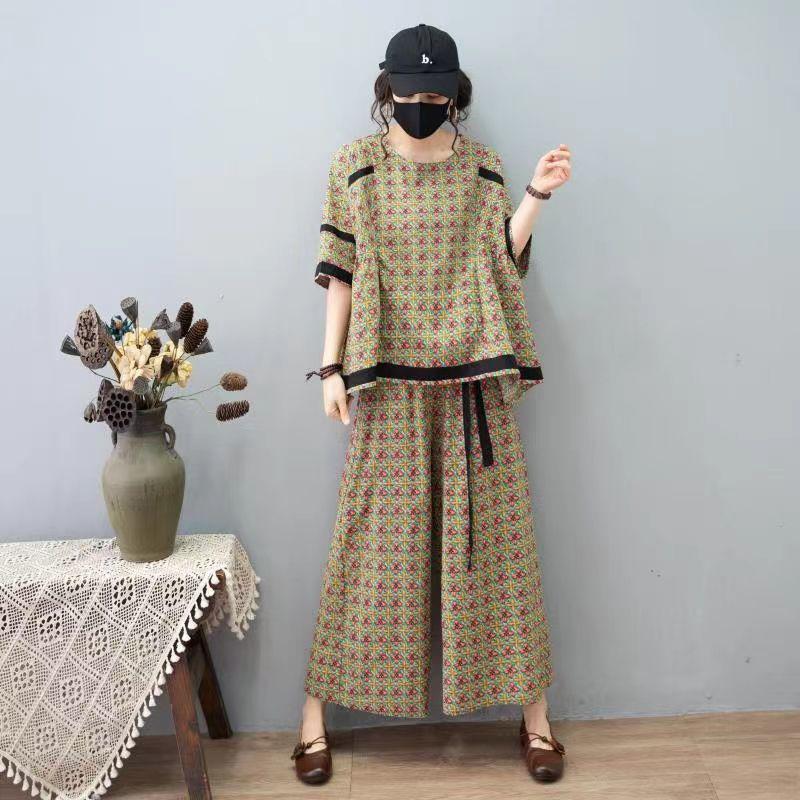 Women's Two Piece Pants Summer Arts Style Women Vintage Plaid Two-piece Sets Loose Tee Shirt Elastic Waist Casual Cotton Linen Wide Leg C223, Black
Women's Two Piece Pants Summer Arts Style Women Vintage Plaid Two-piece Sets Loose Tee Shirt Elastic Waist Casual Cotton Linen Wide Leg C223, Black