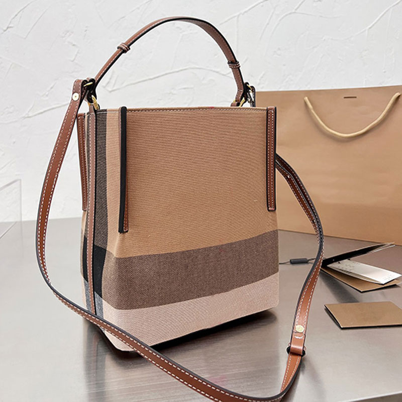 Women Plaid Bucket Bag Canvas Handbags Purse Leather Strap Removable Pocket High Capacity Tote Shopping Bags Fashion Shoulder Crossbody Bags
Women Plaid Bucket Bag Canvas Handbags Purse Leather Strap Removable Pocket High Capacity Tote Shopping Bags Fashion Shoulder Crossbody Bags