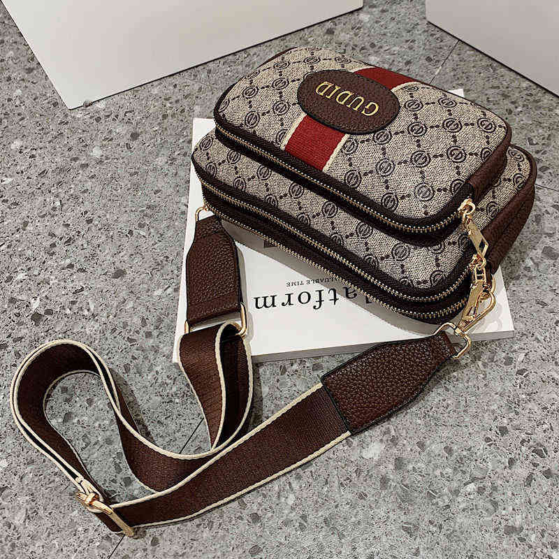 Popular Online Women's Three-layer Messenger Bag Broadband Versatile Casual Small Messenger Mini Bag Single Shoulder Packed Mobile, 3080 red
Popular Online Women's Three-layer Messenger Bag Broadband Versatile Casual Small Messenger Mini Bag Single Shoulder Packed Mobile, 3080 red