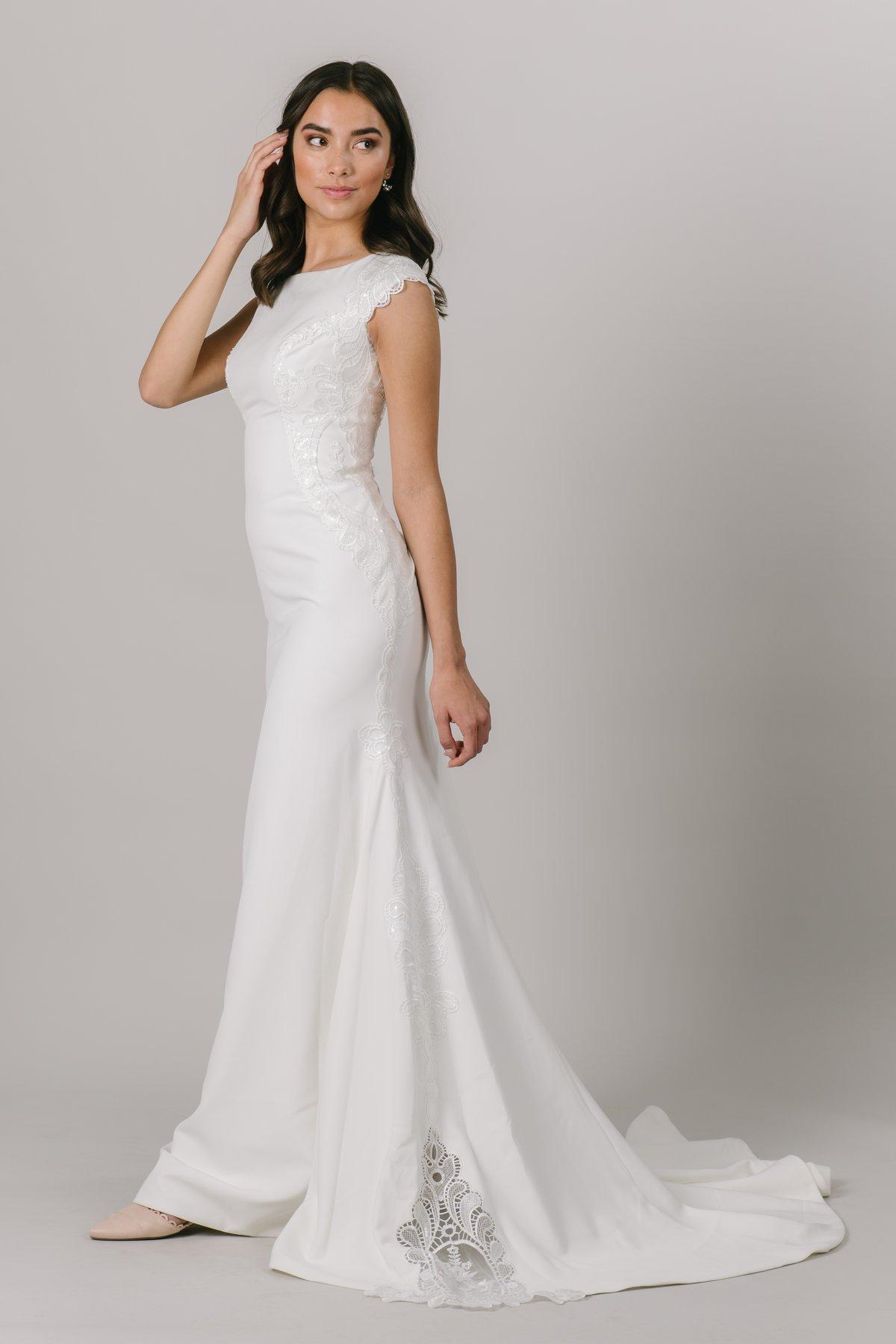 Simple Mermaid Crepe Modest Wedding Dress Cap Sleeves Boat Neck Buttons Back Mermaid Bridal beach Gowns LDS Bride Dress Custom Made