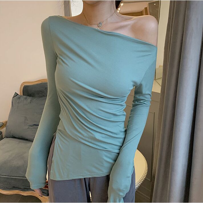 Off Shoulder Skew Collar Solid Full Sleeve T shirts Girls Sexy Chic Irregular Split Tshirts Tops For Woman Autumn 220728