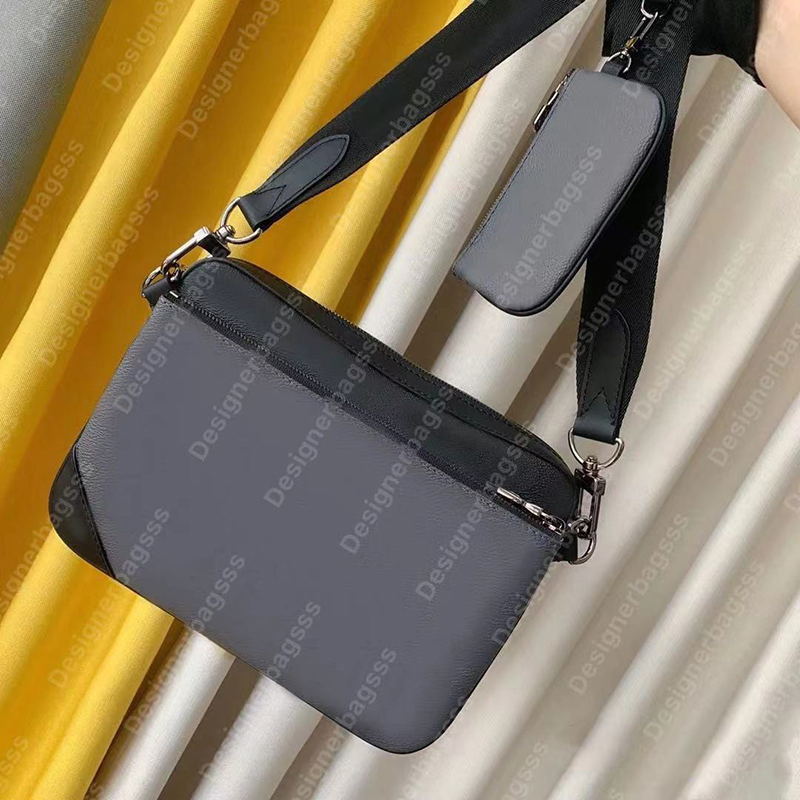 designer men messenger bag M69443 trio messenger shoulder bags Satchels Fashion Cross Body for man Luxury special canvas handbags Removable front zipped pocket, Extra shipping(not for sale)
designer men messenger bag M69443 trio messenger shoulder bags Satchels Fashion Cross Body for man Luxury special canvas handbags Removable front zipped pocket, Extra shipping(not for sale)