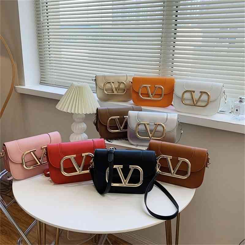 Purse women's bag new version popular litchi pattern single shoulder bag texture belt buckle messenger bag, White
Purse women's bag new version popular litchi pattern single shoulder bag texture belt buckle messenger bag, White