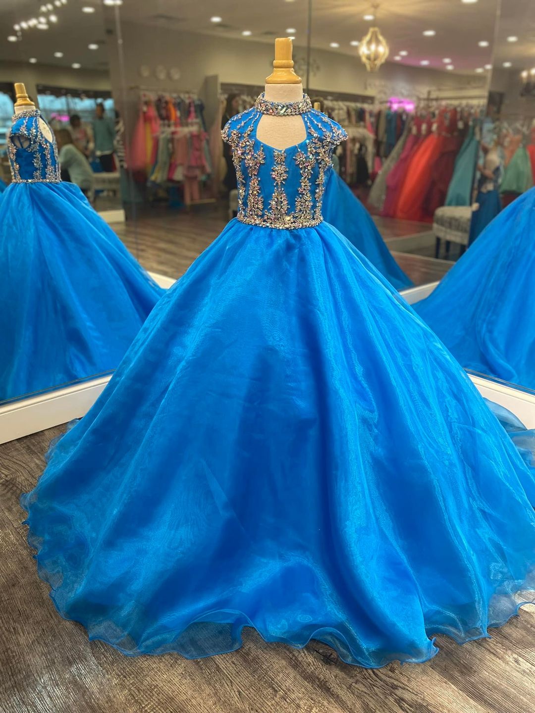High Collar Girl Pageant Dress 2022 Ballgown Crystals Organza little Kid Birthday Formal Party Gown Toddler Teens Preteen Floor-Length Little Miss Ora