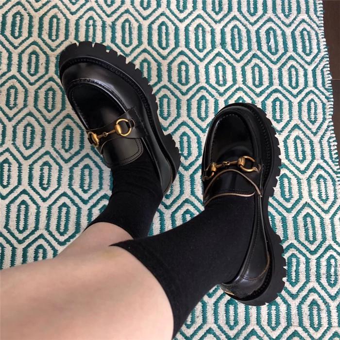 2021 top fashion platform designer shoes triple black velvet white oversized mens and womens casual party dress calfskin
2021 top fashion platform designer shoes triple black velvet white oversized mens and womens casual party dress calfskin