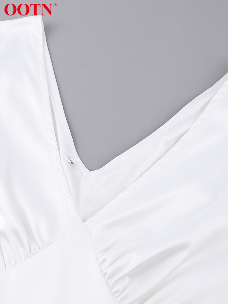 OOTN Sexy Sleeveless Short White Dress Silk Elegant Deep V-Neck Dress Female Casual Summer High Waist Satin Dresses Ladies 220511