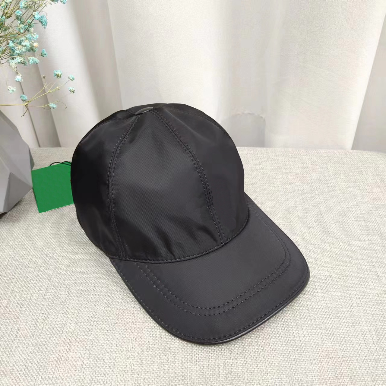 Summer Women Men Designer Baseball Caps Hats For Woman Man Classical Letter P Beach Sun Visor Fitted Hat Sport Sun Protection Luxurys Designers Black White Cap, Extra cost;don't buy
Summer Women Men Designer Baseball Caps Hats For Woman Man Classical Letter P Beach Sun Visor Fitted Hat Sport Sun Protection Luxurys Designers Black White Cap, Extra cost;don't buy