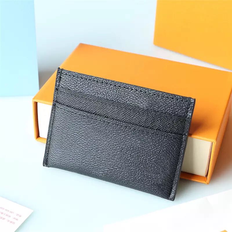 Luxury elegant and fashionable sample Small Purse with Multi Cards Slot and pockets structure is practical gift box delivery, Brwon plaid
Luxury elegant and fashionable sample Small Purse with Multi Cards Slot and pockets structure is practical gift box delivery, Brwon plaid