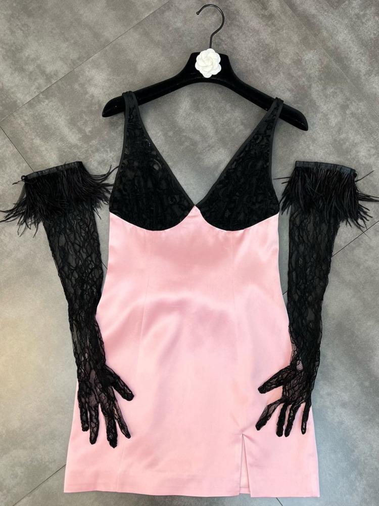 Casual Dresses 2022 Summer Sleeveless V Neck Feather Gloves Sleeve Bow Sexy Pink Short Mini Dress GE714Casual
Casual Dresses 2022 Summer Sleeveless V Neck Feather Gloves Sleeve Bow Sexy Pink Short Mini Dress GE714Casual