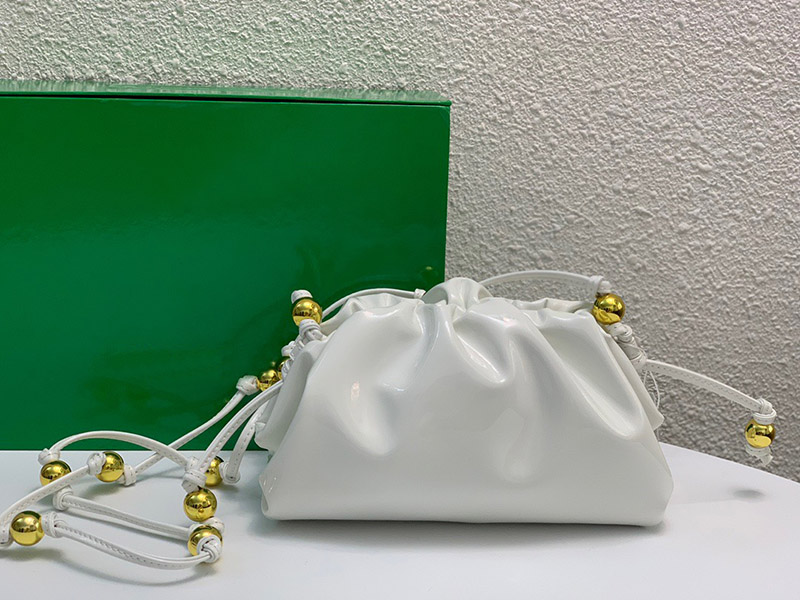 5A loulou Drawstring Golden Ball Cloud Bag Women's soft luxurys designer bags crossbody Clutch Purses B V Handbags, Black
5A loulou Drawstring Golden Ball Cloud Bag Women's soft luxurys designer bags crossbody Clutch Purses B V Handbags, Black