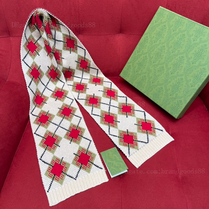 Top quality diamond Letter Long Scarf Jacquard wool Designer shawl for child Fashion luxury Kids Winter scarves Wholesale light colour Skin-friendly warm White
Top quality diamond Letter Long Scarf Jacquard wool Designer shawl for child Fashion luxury Kids Winter scarves Wholesale light colour Skin-friendly warm White