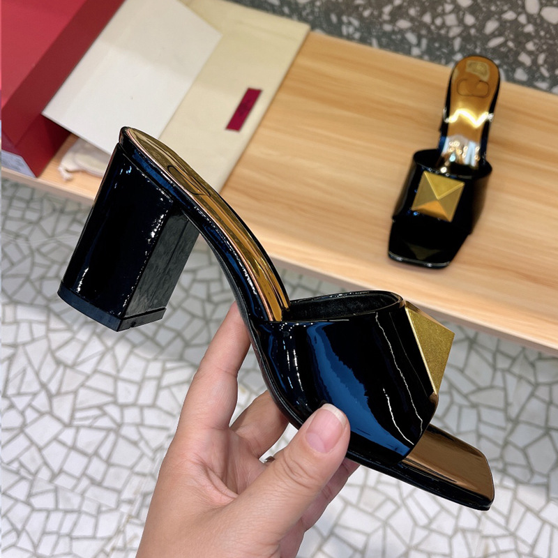 Women's Classic one Stud Slippers Ladies fashion leather Slides Mules womens block-heel sandals, Fuchsia
Women's Classic one Stud Slippers Ladies fashion leather Slides Mules womens block-heel sandals, Fuchsia