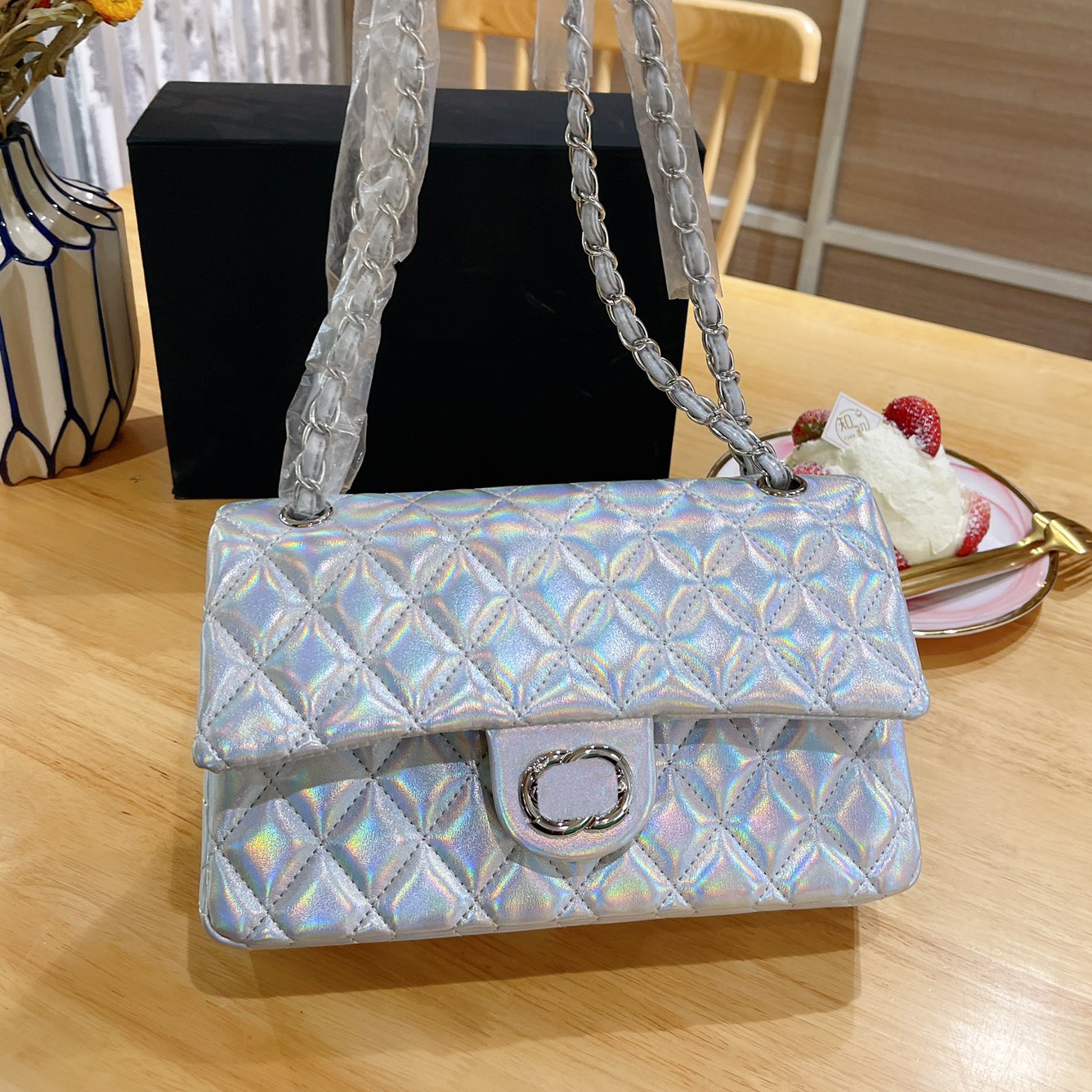 Fashion Diagonal Bag Luxury Designer 22Ss Classic Plaid Chain Mermaid Ji Colorful Design Soft Comfortable Gorgeous Versatile Casual Shoulder Bag Wallet Messenger, Camouflage
Fashion Diagonal Bag Luxury Designer 22Ss Classic Plaid Chain Mermaid Ji Colorful Design Soft Comfortable Gorgeous Versatile Casual Shoulder Bag Wallet Messenger, Camouflage