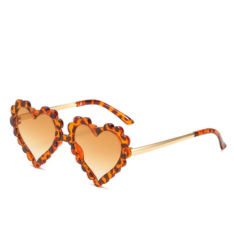 Sunglasses Kids Heart Flowers Cute Eye Wear Fashion Children Classic Metal Cartoon Sun Glasses Beach EyeGlasses
Sunglasses Kids Heart Flowers Cute Eye Wear Fashion Children Classic Metal Cartoon Sun Glasses Beach EyeGlasses