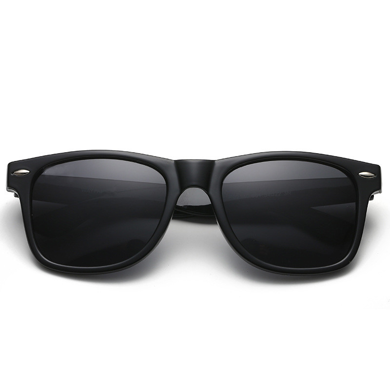 Men Classic Fashion Sunglasses 2022 Women Luxury Designer Eyewear High quality Retro Sun Glasses Woman Accessories lunettes de soleil with case
Men Classic Fashion Sunglasses 2022 Women Luxury Designer Eyewear High quality Retro Sun Glasses Woman Accessories lunettes de soleil with case