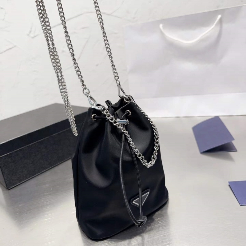 prad bag Woman Mini Bucket Bags designer bag crossbody shoulder bag luxury chain handbag tiny totes purses handbags String NYLON Triangle 5A 47RR, Black(pda l0g0)
prad bag Woman Mini Bucket Bags designer bag crossbody shoulder bag luxury chain handbag tiny totes purses handbags String NYLON Triangle 5A 47RR, Black(pda l0g0)
