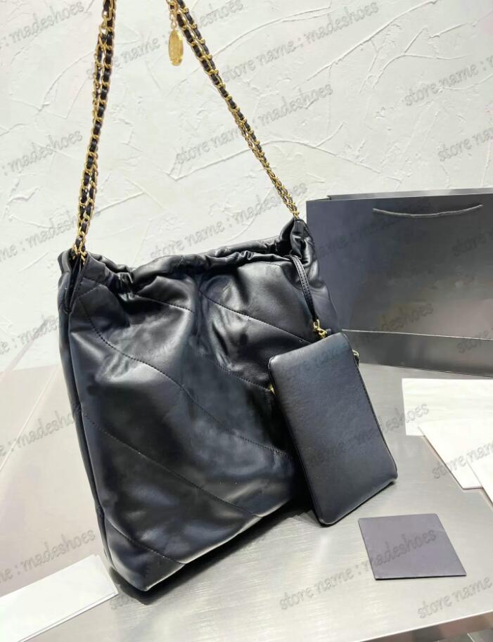 Designer 22 Bag Black Shiny Quilted Leather Large Capacity Metal Chain Handle Shoulder Bag Paris Luxurys Hobo 2022 Drawstring Shaped Women Composite Bags With Pouch
Designer 22 Bag Black Shiny Quilted Leather Large Capacity Metal Chain Handle Shoulder Bag Paris Luxurys Hobo 2022 Drawstring Shaped Women Composite Bags With Pouch
