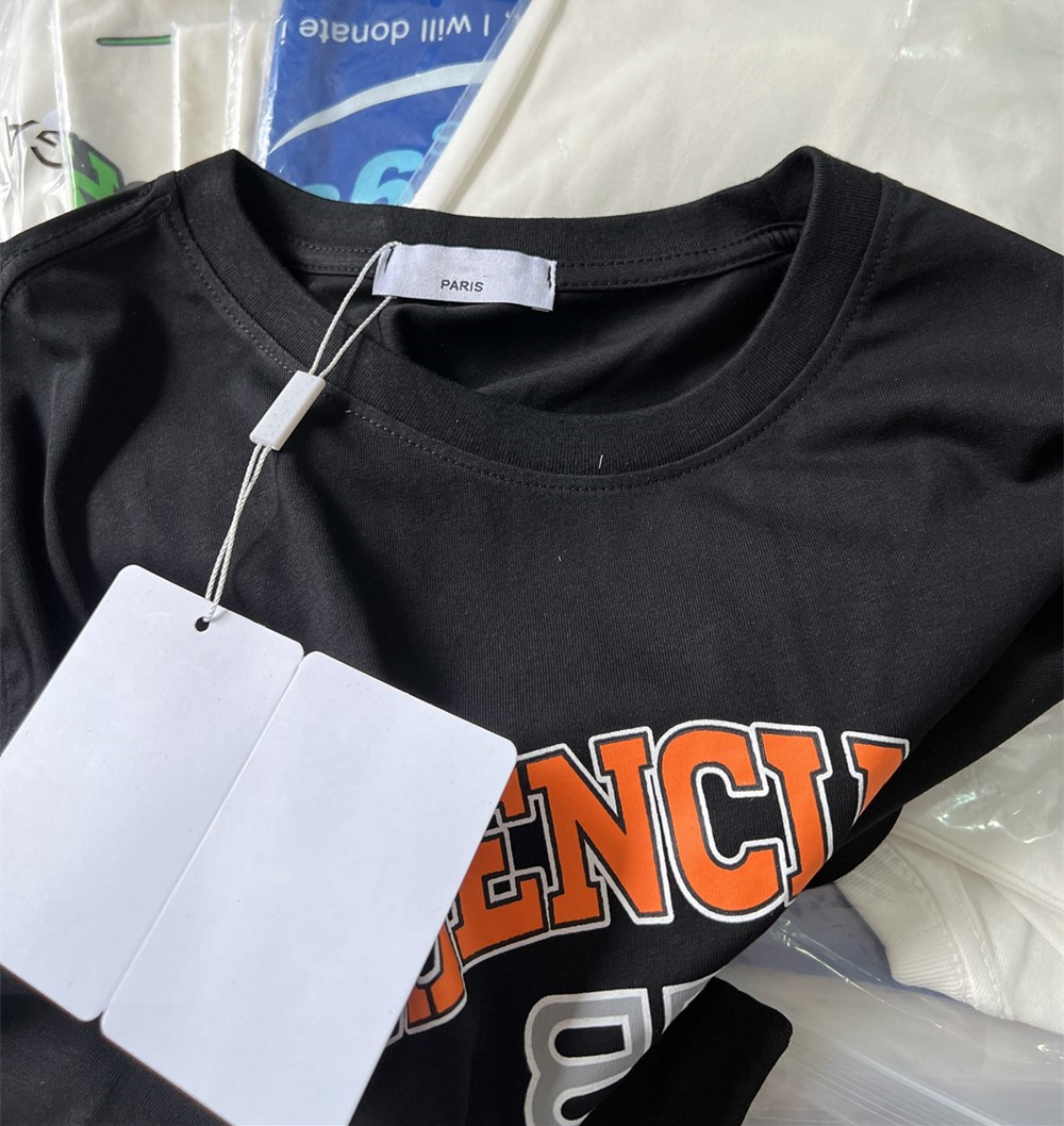 2022 New Men Women Summer T shirt Print Letter New Fashion Casual Tops High Quality Letter Cotton Luxury brands Tee graffiti t-shirt ff, A21 high quality
2022 New Men Women Summer T shirt Print Letter New Fashion Casual Tops High Quality Letter Cotton Luxury brands Tee graffiti t-shirt ff, A21 high quality