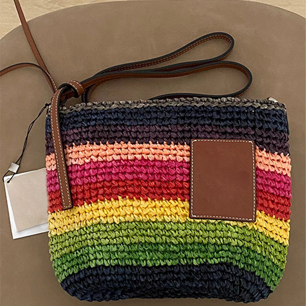 Top quality Holiday coconut leaves rainbow straw bags Large capacity shoulder bags Tote Shopping crossbody Bag casual woman's Beach vacation Woven handbags, Multi-color
Top quality Holiday coconut leaves rainbow straw bags Large capacity shoulder bags Tote Shopping crossbody Bag casual woman's Beach vacation Woven handbags, Multi-color