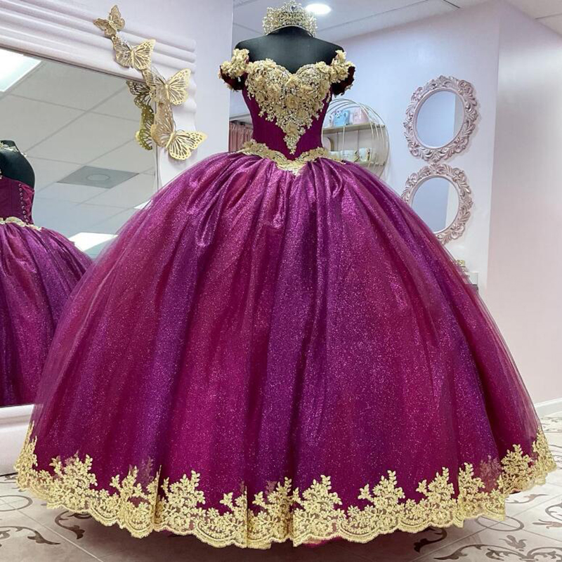 Sparkly Purple Dubai Quinceanera Dresses 2022 With Caped Off The Shoulder Gold Flowers Lace Prom Corset Ball Gown Sweet 15 Dress Vestido De 15 Anos Ro