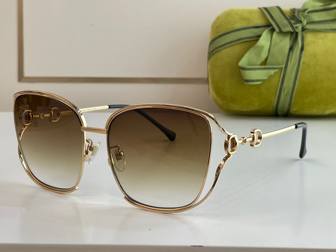 Womens Sunglasses For Women Men Sun Glasses Mens 1020 Fashion Style Protects Eyes UV400 Lens Top Quality With Random Box
Womens Sunglasses For Women Men Sun Glasses Mens 1020 Fashion Style Protects Eyes UV400 Lens Top Quality With Random Box