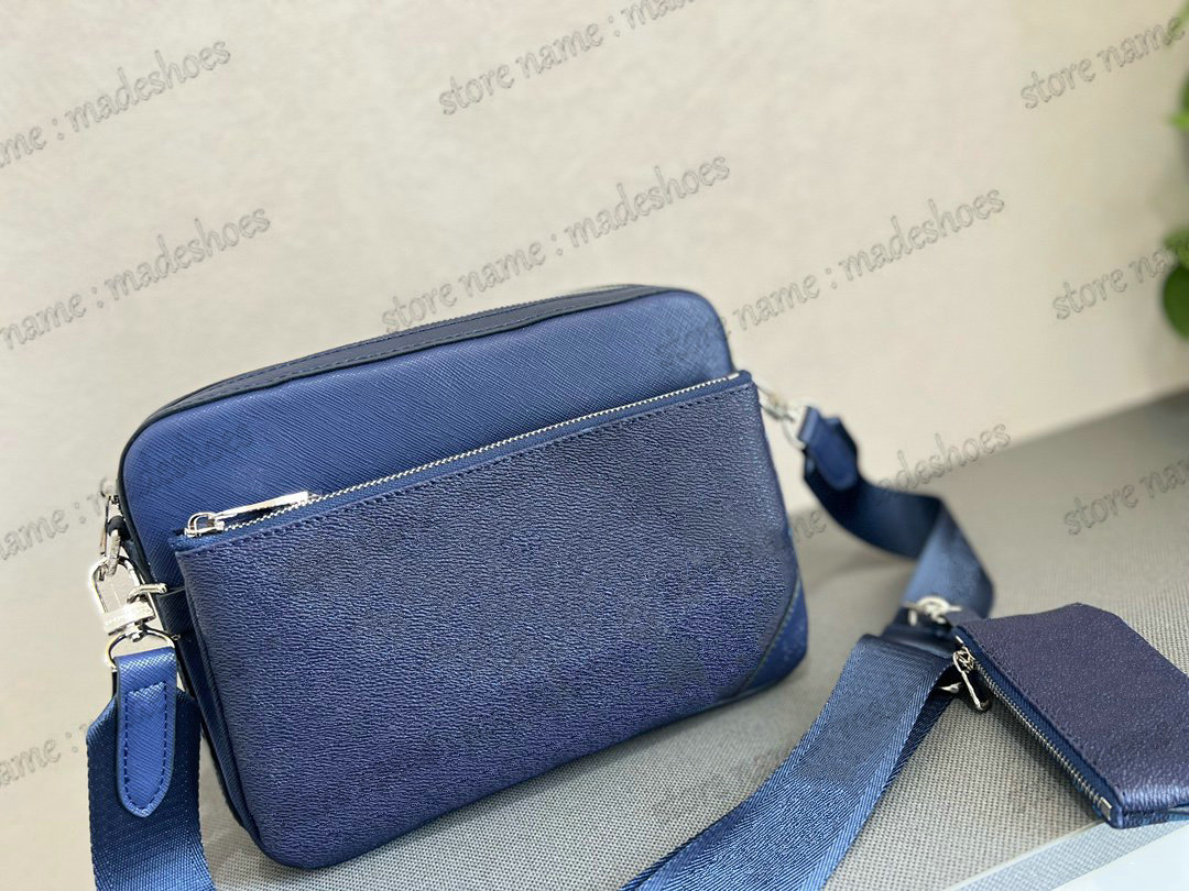 Cobalt Blue Trio Message Bag Monograms Mens Designer 3 in 1 CrossBody With Removable Zipped Pocket Pouch Purse M30848
Cobalt Blue Trio Message Bag Monograms Mens Designer 3 in 1 CrossBody With Removable Zipped Pocket Pouch Purse M30848