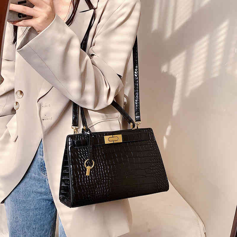 Handbags 70% Off pattern high sense armpit bag female winter new sling one shoulder small square purses, Small black
Handbags 70% Off pattern high sense armpit bag female winter new sling one shoulder small square purses, Small black