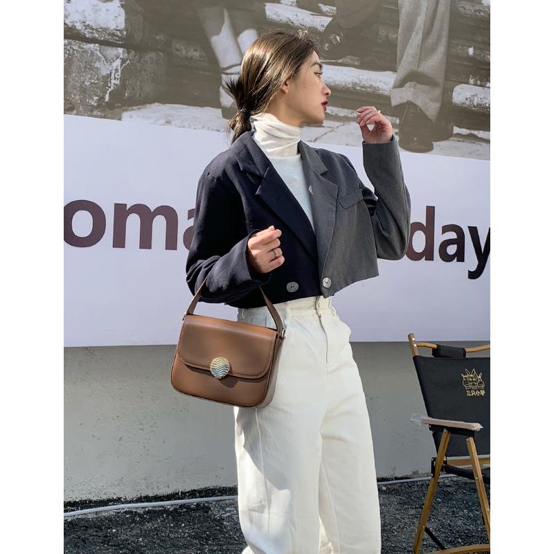 Evening Bags 2022 Handle Bag Women Retro Small Square High Quality Leather Shoulder Exquisite Female Crossbody, Black
Evening Bags 2022 Handle Bag Women Retro Small Square High Quality Leather Shoulder Exquisite Female Crossbody, Black