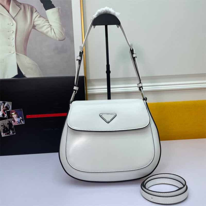 designer bags women tote bag leather handbag purse luxury shoulder bag Fashion crossbody wallet Lightweight enough capacity Unique shape Delicate and smooth feel, Contact me
designer bags women tote bag leather handbag purse luxury shoulder bag Fashion crossbody wallet Lightweight enough capacity Unique shape Delicate and smooth feel, Contact me