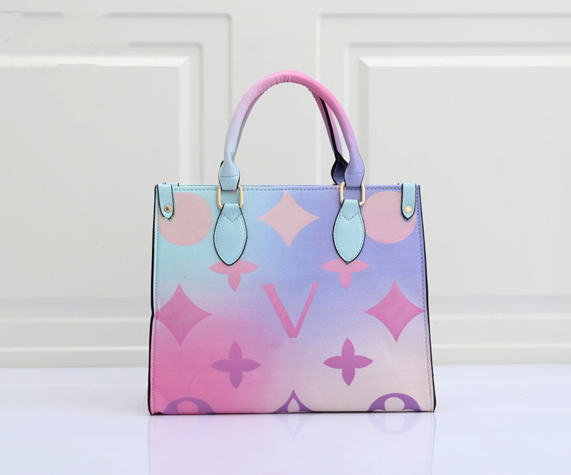 Latest Styles OnTheGo Tote bag designers Handbag Glamour gradient colour PU leather higt Quality SPRING IN THE CITY Rainbow rendering002, Color 1
Latest Styles OnTheGo Tote bag designers Handbag Glamour gradient colour PU leather higt Quality SPRING IN THE CITY Rainbow rendering002, Color 1
