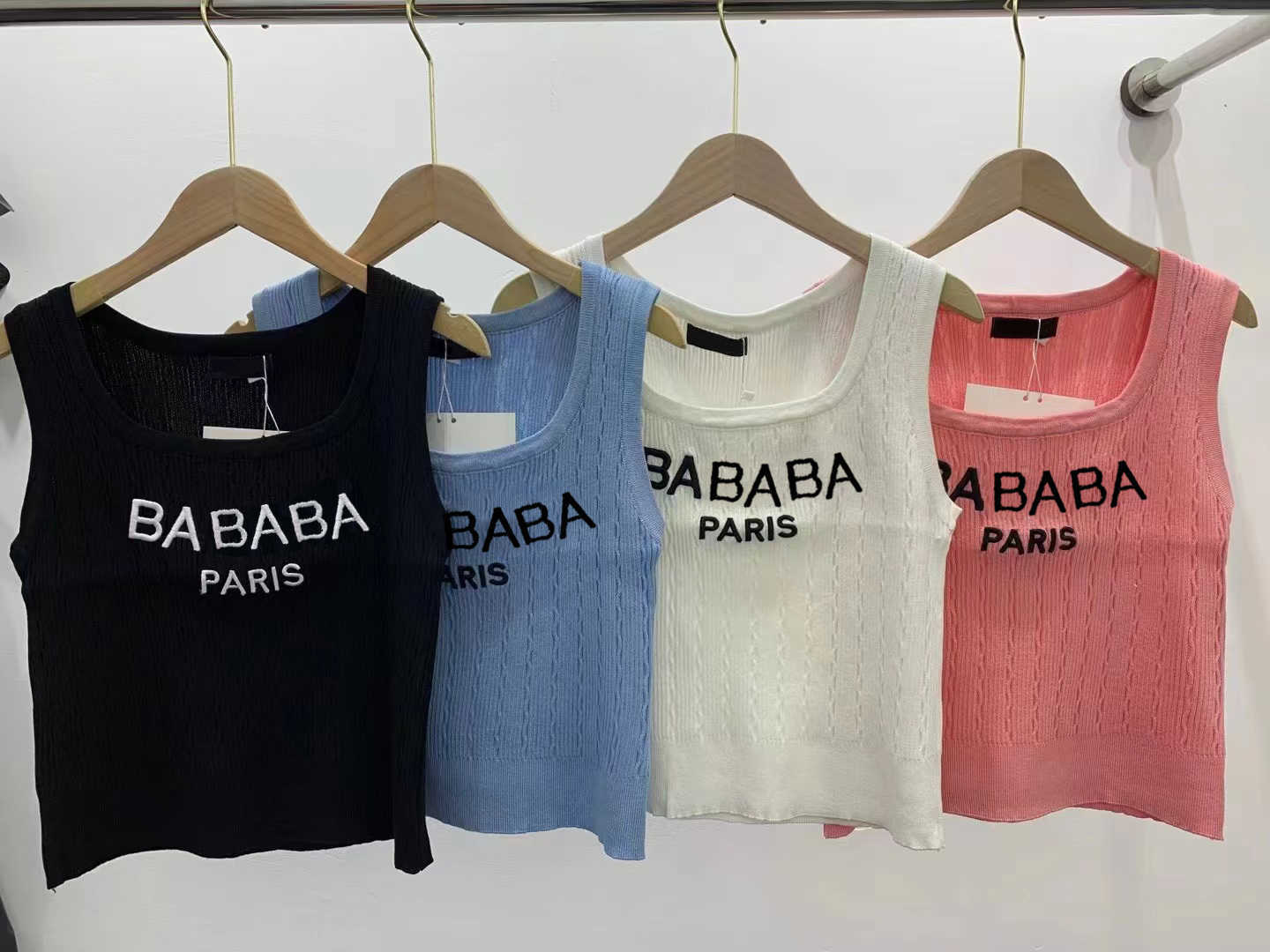 designer Women's T-Shirt Women's Vest Sweaters Sleeveless Knits 23SS Fashion Tees Short Tops Style Slim Top Zipper Summer Casual Women, #8
designer Women's T-Shirt Women's Vest Sweaters Sleeveless Knits 23SS Fashion Tees Short Tops Style Slim Top Zipper Summer Casual Women, #8