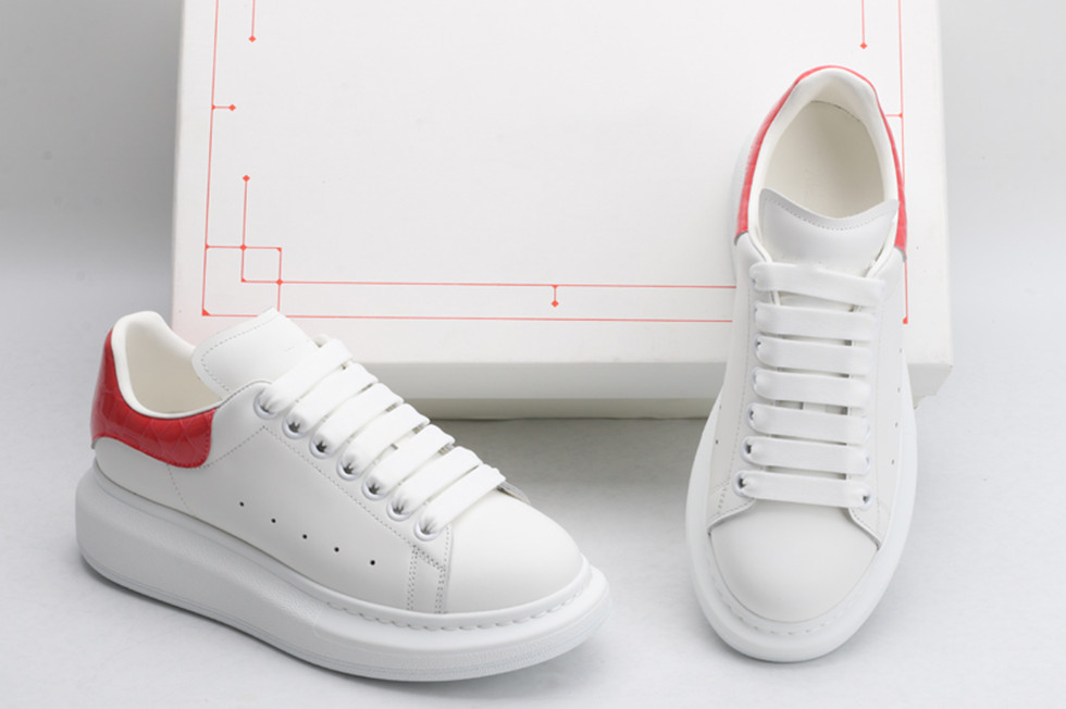 Shoes 2023 Shoes goldens Top gooseitys Shoe sneaker High mc Casual queens Dirty NEW Sneakers Designer Shoes Sneakers sdfgh, Photo
Shoes 2023 Shoes goldens Top gooseitys Shoe sneaker High mc Casual queens Dirty NEW Sneakers Designer Shoes Sneakers sdfgh, Photo