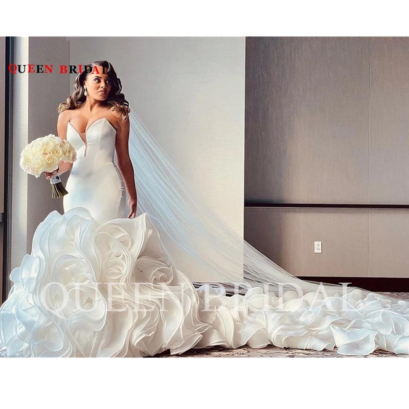 Sexy Mermaid Wedding Dresses Strapless Ruffle Train Satin Sweetheart Neck Bridal Gowns Custom Made Plus Size Formal Brides Gown