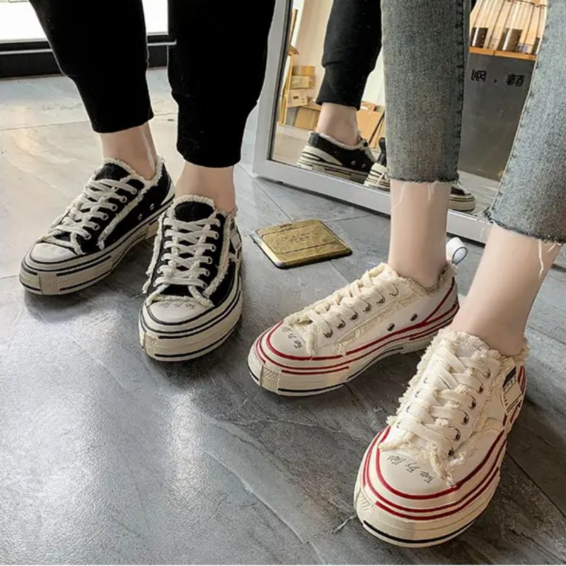 Canvas Shoes Women Color Matching Round Toe Thick Bottom Lace Fashion Trend Simple and Comfortable Breathable Couple Casual Shoes HM247, Black
Canvas Shoes Women Color Matching Round Toe Thick Bottom Lace Fashion Trend Simple and Comfortable Breathable Couple Casual Shoes HM247, Black