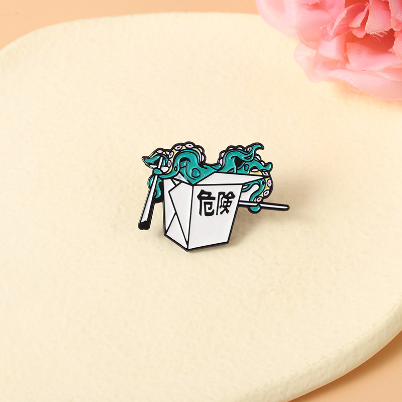 Chinese Characters Danger Octopus Box Shaped Brooches Pins Retro Unisex Alloy Enamel Animal Clothes Badge Backpack Jeans Sweater Clothes Brooch Accessories
Chinese Characters Danger Octopus Box Shaped Brooches Pins Retro Unisex Alloy Enamel Animal Clothes Badge Backpack Jeans Sweater Clothes Brooch Accessories