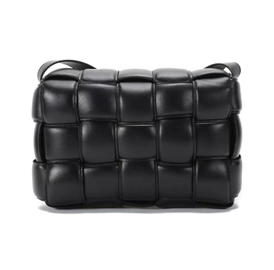 Summer Women bags Purse and Handbags 2022 New Fashion Casual Small Square Bags High Quality Unique Designer Shoulder Messenger Shopping bag, Black
Summer Women bags Purse and Handbags 2022 New Fashion Casual Small Square Bags High Quality Unique Designer Shoulder Messenger Shopping bag, Black