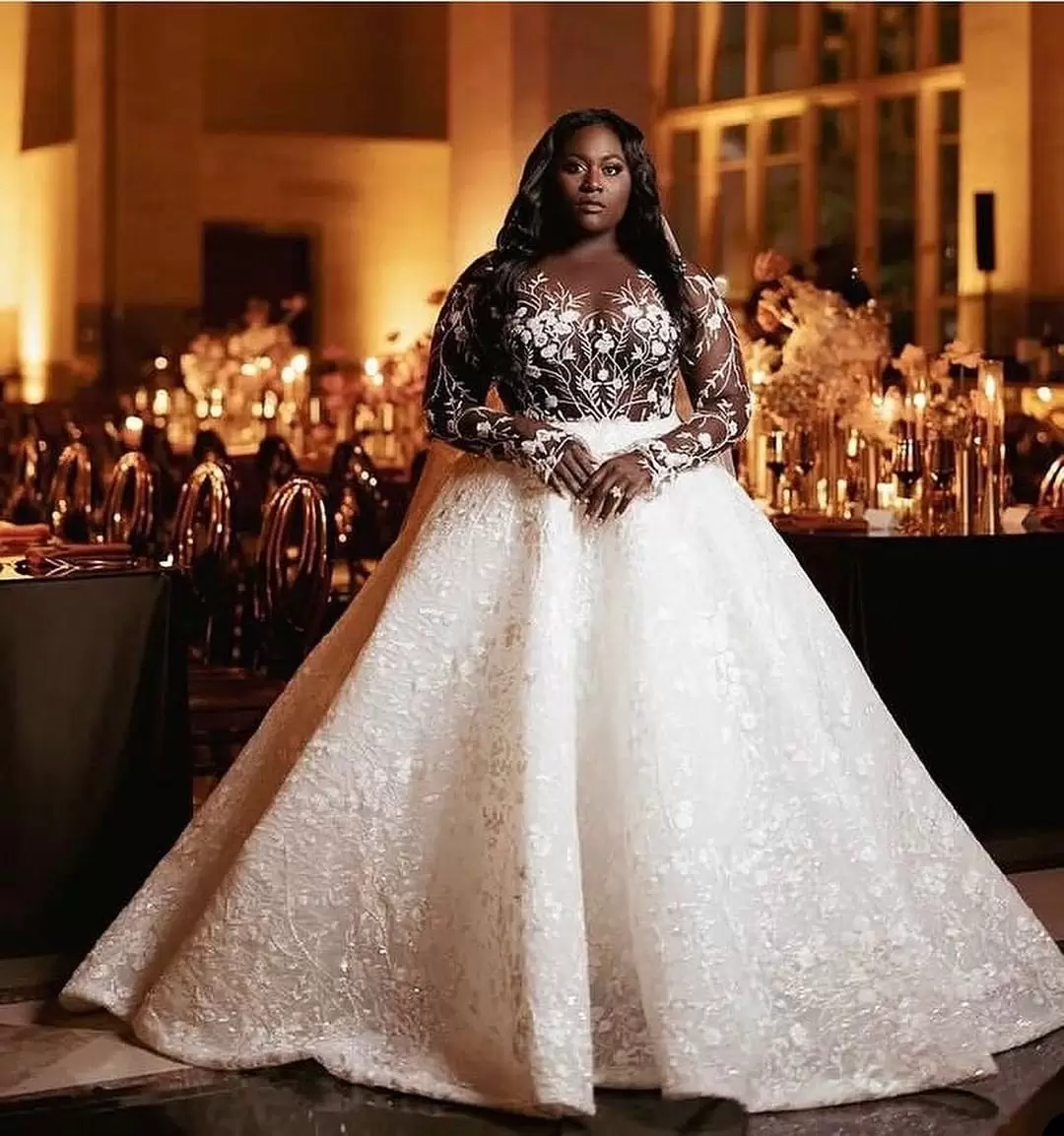 Gorgeous D Floral Applique Wedding Dresses Bridal Gown Long Sleeves Illusion Top Tulle Floor Length Custom Made Plus Size Beach Boho Vestidos De Novia