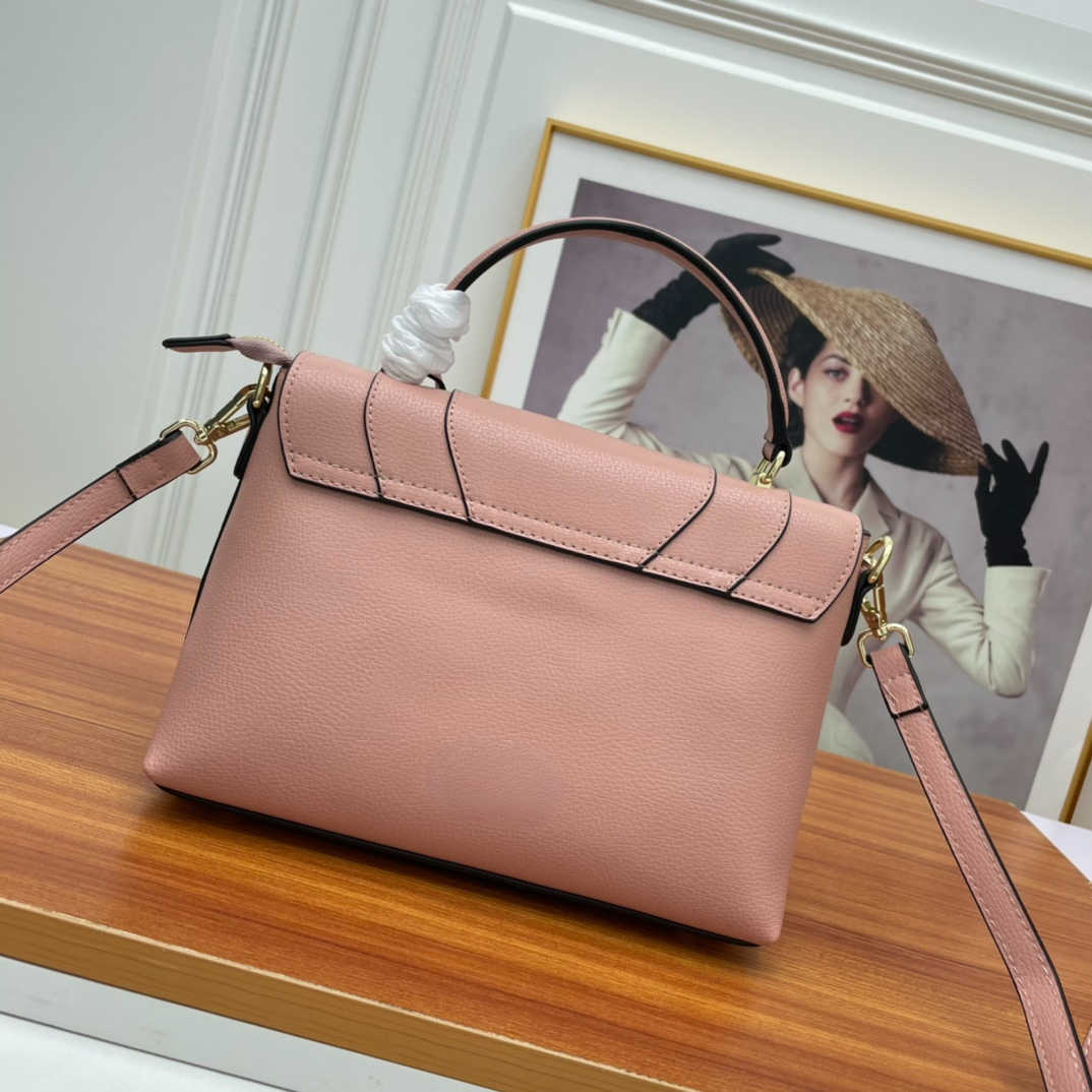 Top Brand Luxury Retro Ladies Messenger Bag Wallet 2116# Palm Pattern Female Handbag Designer Fashion Matching Mirror Single Shoulder Diagonal Bag, Red
Top Brand Luxury Retro Ladies Messenger Bag Wallet 2116# Palm Pattern Female Handbag Designer Fashion Matching Mirror Single Shoulder Diagonal Bag, Red
