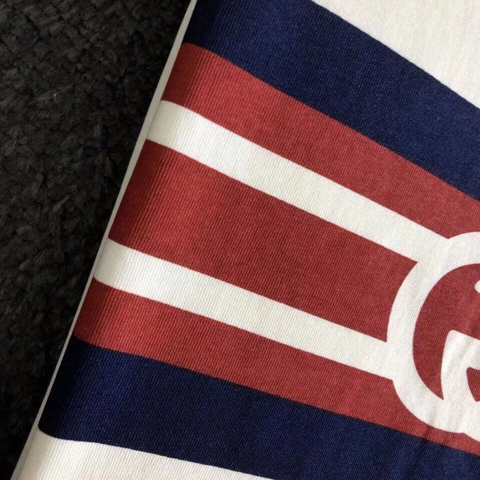 High quality Tee 22SS summer three-color printed men' and women' t-shirts with short sleeves casual versatile round neck pullover, Size do not sell
High quality Tee 22SS summer three-color printed men' and women' t-shirts with short sleeves casual versatile round neck pullover, Size do not sell