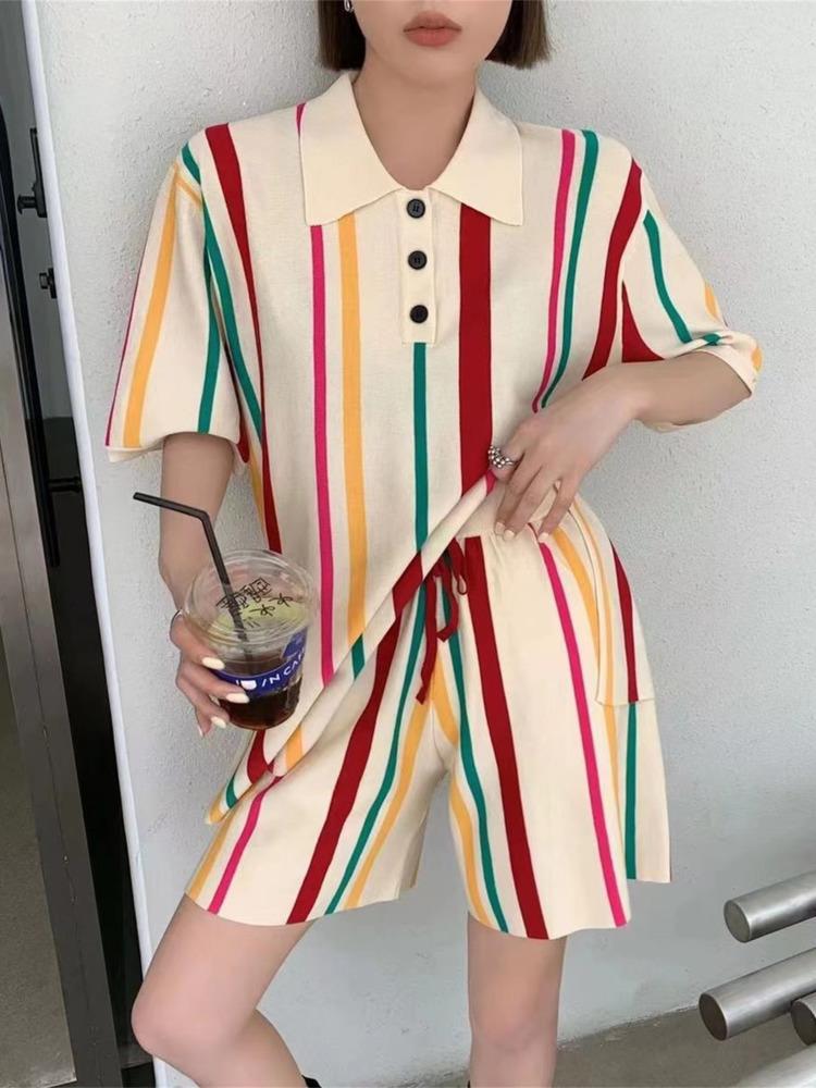 Women's Tracksuits Casual Design Striped Knitted Two Piece Pants Suits Female Summer Loose Knitwear Tops Shorts Sets Vintage Tracksuit Women, Green
Women's Tracksuits Casual Design Striped Knitted Two Piece Pants Suits Female Summer Loose Knitwear Tops Shorts Sets Vintage Tracksuit Women, Green