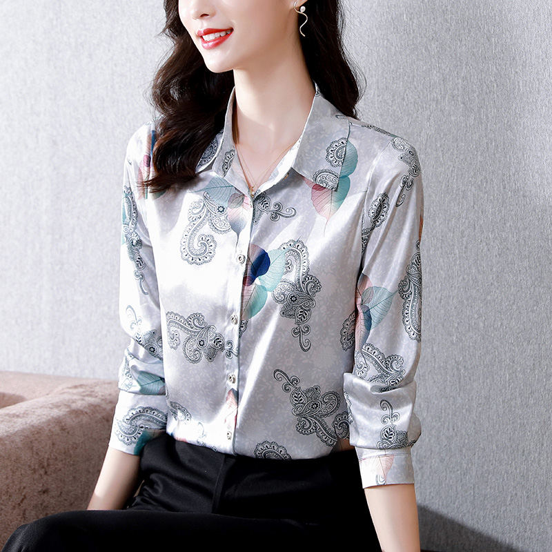 Vintage Classic Button Down Shirts Luxury Designer 2022 Women Silk Shirt Long Sleeve Lady Office Casual Lapel Shirts Spring Autumn Fine Elegant Blouse Runway Tops, 12
Vintage Classic Button Down Shirts Luxury Designer 2022 Women Silk Shirt Long Sleeve Lady Office Casual Lapel Shirts Spring Autumn Fine Elegant Blouse Runway Tops, 12