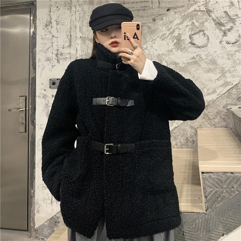 Women' Fur & Faux Winter Lamb Wool Coat 2022 Korean Thick Warm Cashmere Jacket Ladies Fashion Fluffy Plus Size Overcoat, White
Women' Fur & Faux Winter Lamb Wool Coat 2022 Korean Thick Warm Cashmere Jacket Ladies Fashion Fluffy Plus Size Overcoat, White