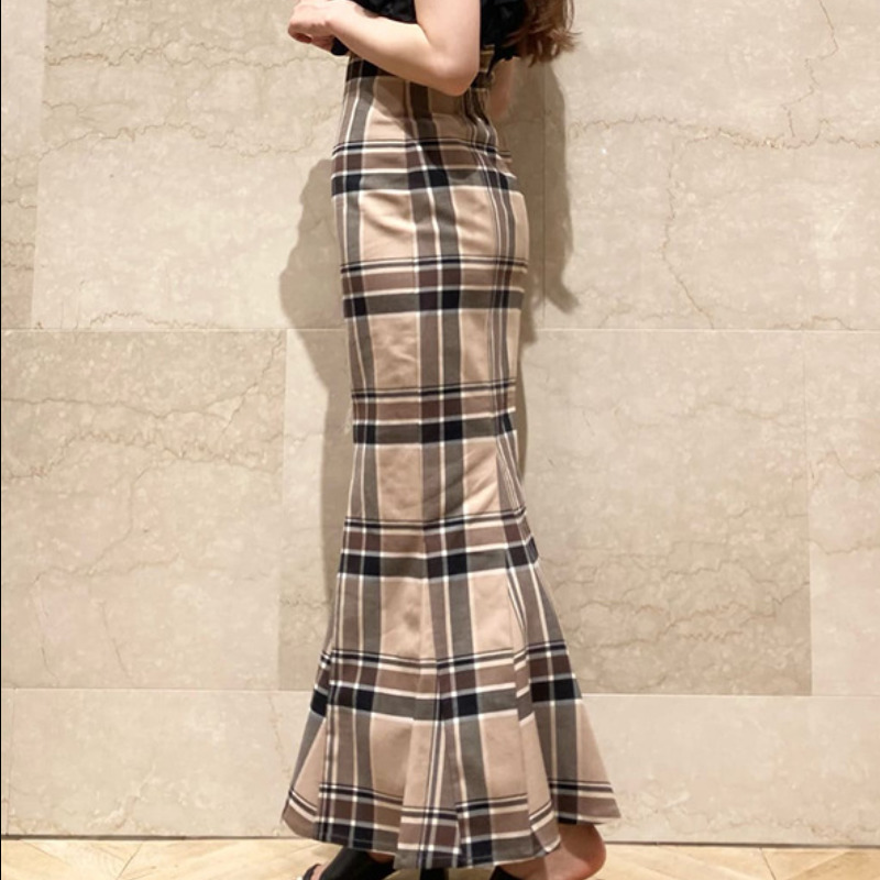 Kuzuwata High Waist Plaid Buttocks Side Split Mermaid Skirts Japan Style Temperament Elegant Jupe Autumn Women Faldas 220322