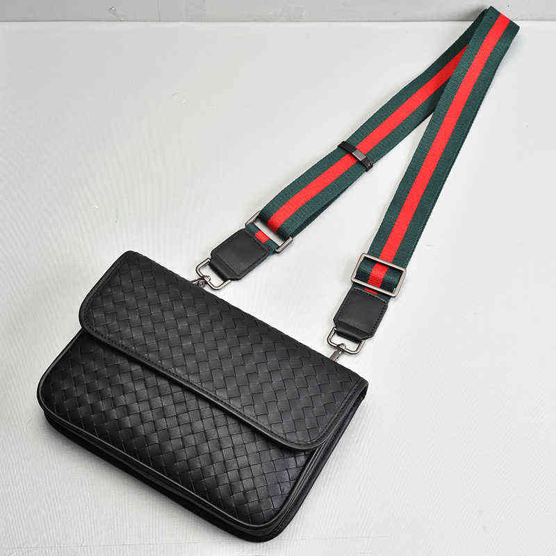 Men Handbag Crossbody Bags Menger Shoulder Designer Sling Cross Body Genuine Leather Woven Small Side Size Fashion Mini, Checked
Men Handbag Crossbody Bags Menger Shoulder Designer Sling Cross Body Genuine Leather Woven Small Side Size Fashion Mini, Checked