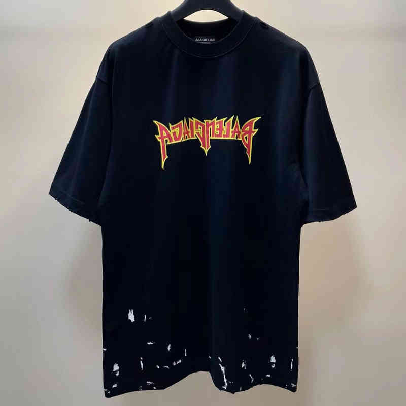 High Quality Summer New Balenciga Balanciagas Paris Graffiti Ice Split Print Short Sve T-shirt For Men And Women Worn Out Vintage Half Sve 24SS, No sale
High Quality Summer New Balenciga Balanciagas Paris Graffiti Ice Split Print Short Sve T-shirt For Men And Women Worn Out Vintage Half Sve 24SS, No sale