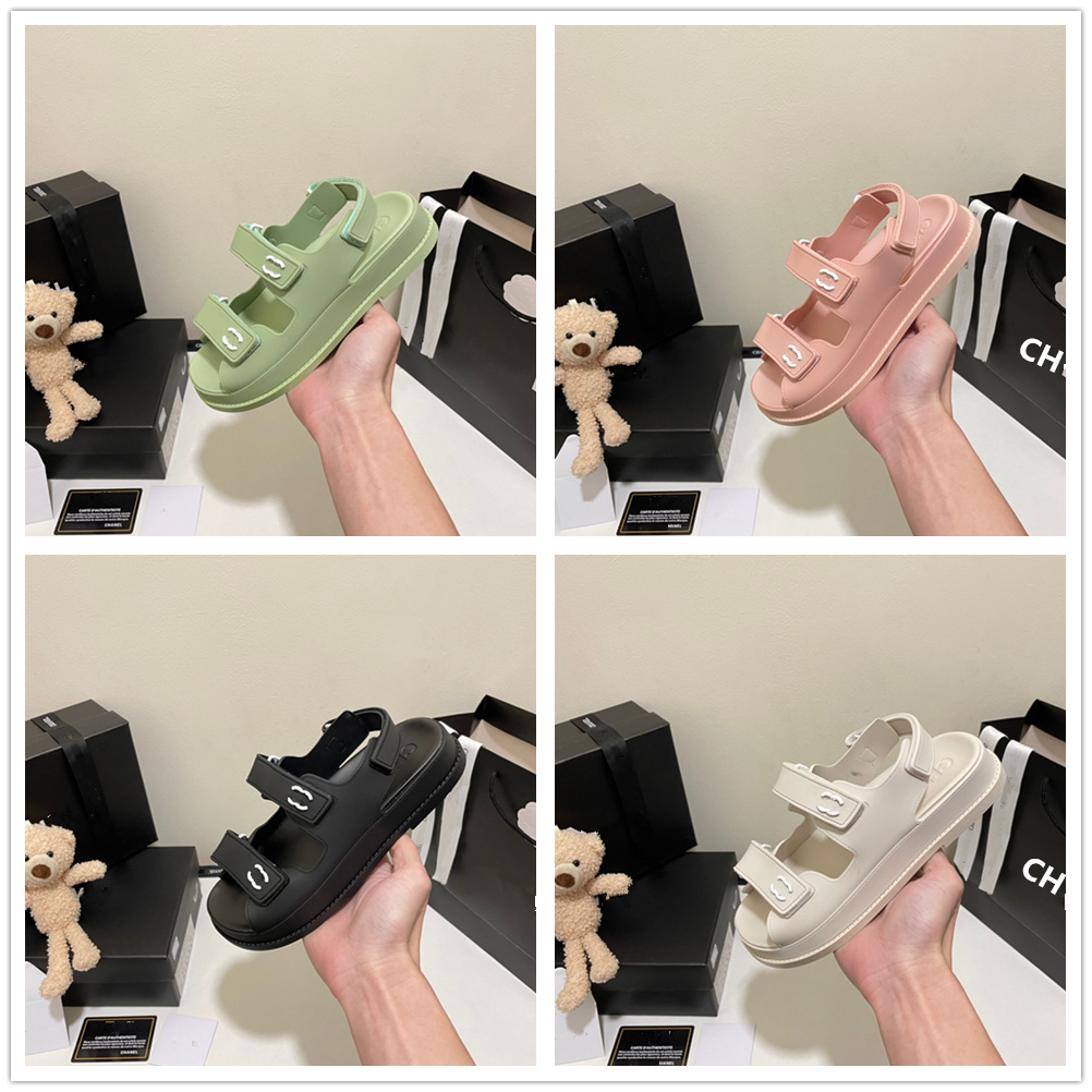 Paris 2022 Summer Luxury designer Women's Shoes Flat Sandals Thick-soled Casual Open Toe Fashion Women Shoe channel Beach Sandals Comfort cd, C10 high quality 105
Paris 2022 Summer Luxury designer Women's Shoes Flat Sandals Thick-soled Casual Open Toe Fashion Women Shoe channel Beach Sandals Comfort cd, C10 high quality 105