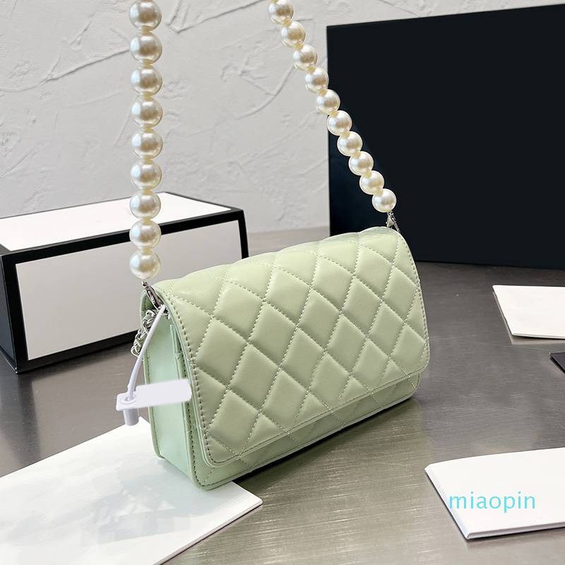 2022Ss France Womens Classic Flap Quilted Pearl Chain Quilted Bags Wallet With Silver Metal Hardware Crossbody Shoulder Turn Lock Card, Box
2022Ss France Womens Classic Flap Quilted Pearl Chain Quilted Bags Wallet With Silver Metal Hardware Crossbody Shoulder Turn Lock Card, Box